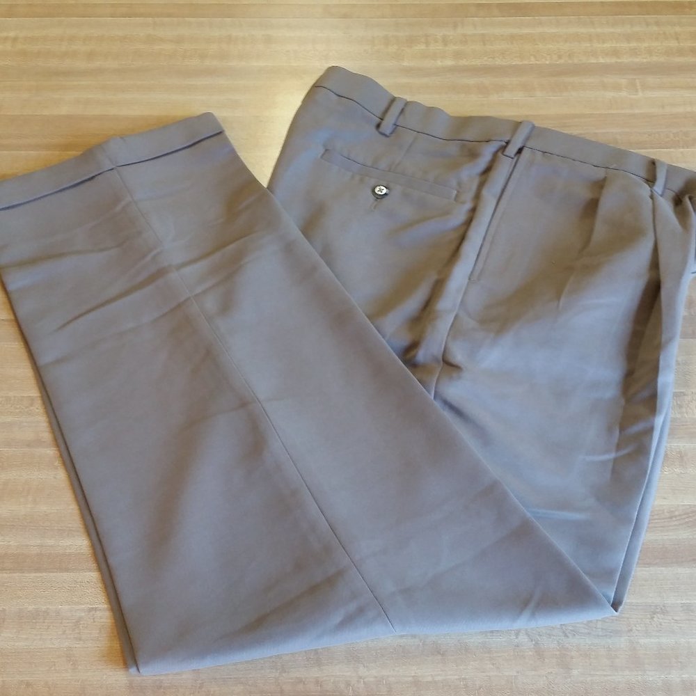 George Dress Pants - Size 34x32